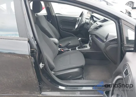 2015 Ford Fiesta Se z USA, uszkodzony, nr VIN 3FADP4EE8FM189405